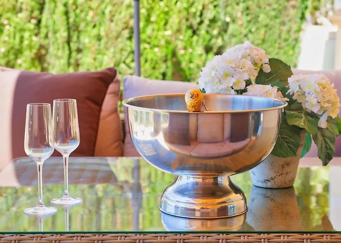 Fabulous In Elviria Hills Апартаменты Марбелья