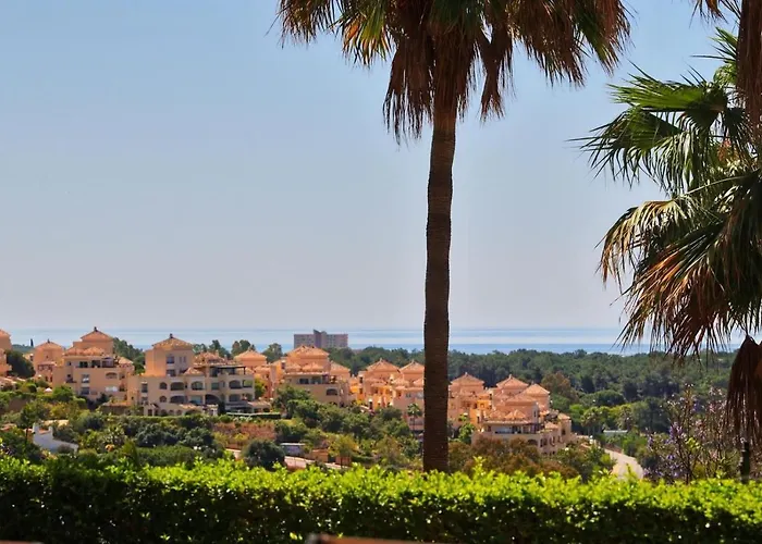 Fabulous In Elviria Hills Apartament