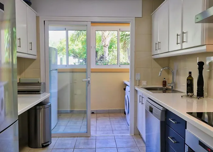 Fabulous In Elviria Hills * Marbella