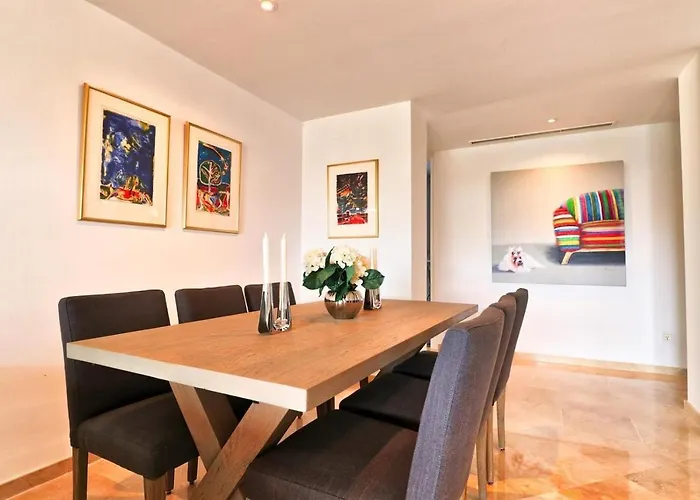 Fabulous In Elviria Hills Apartament Marbella