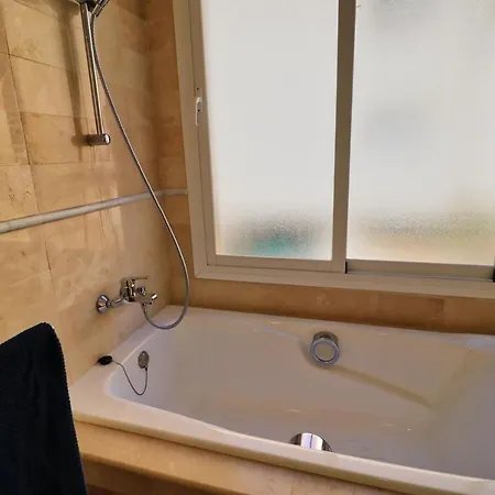 Fabulous In Elviria Hills 아파트