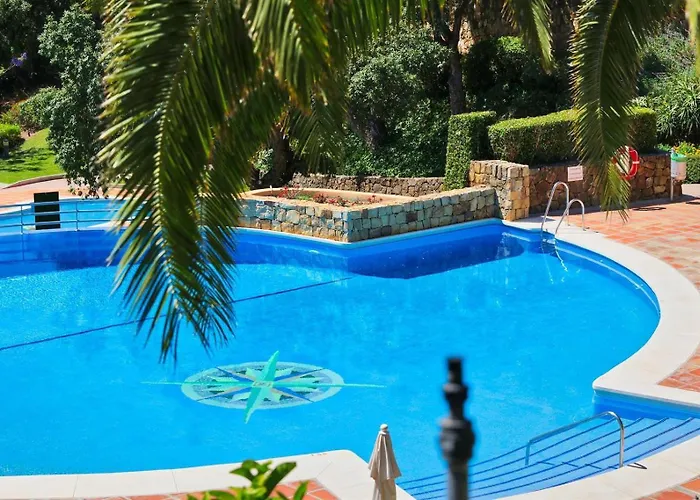 Apartment Fabulous In Elviria Hills Marbella